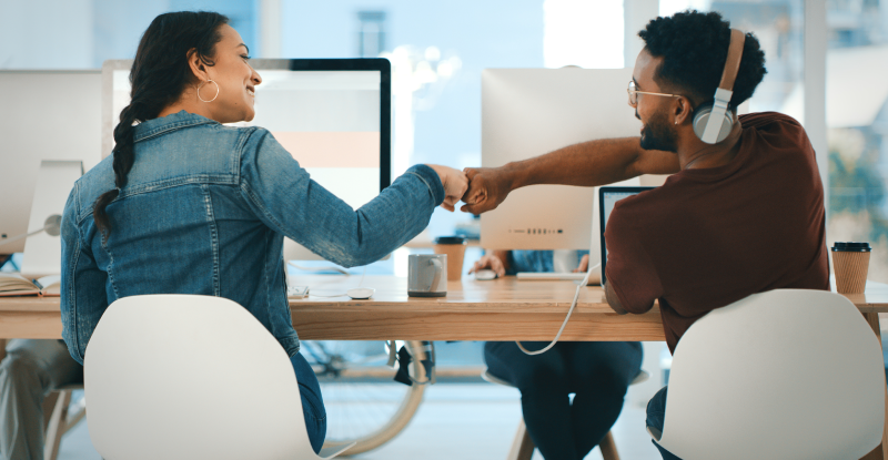 45 Employee Spotlight Questions: Guide to...